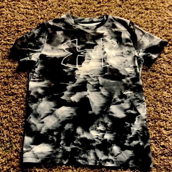 Boys Under Armour shirt